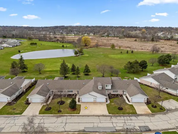 1517 RIVER PINES DRIVE, Green Bay, WI 54311