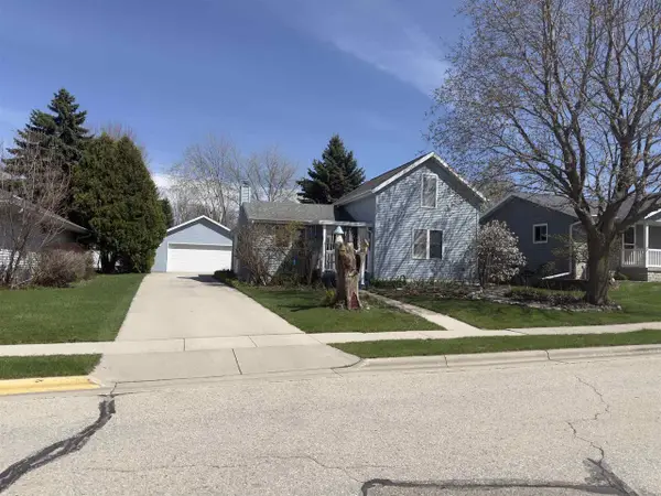 129 S PUTNAM STREET, Oakfield, WI 53065