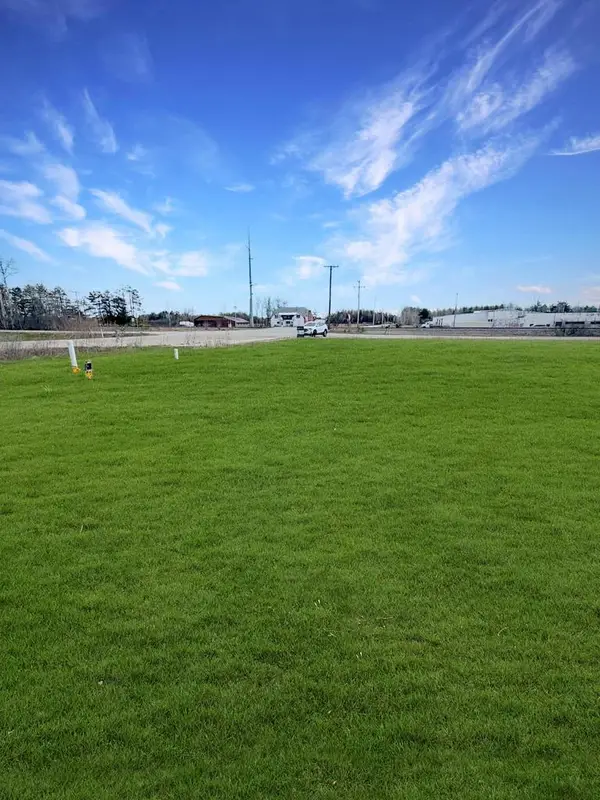 N2497 O-1 LANE, Menomonie, MI 49858