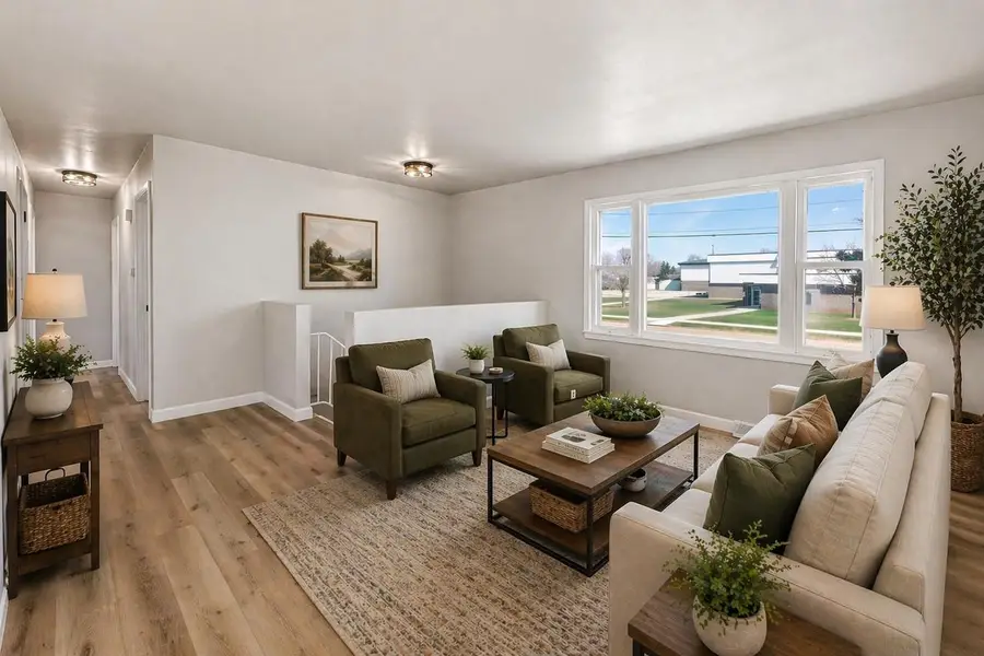 1521 BISMARCK AVENUE, Oshkosh, WI 54902 - #3