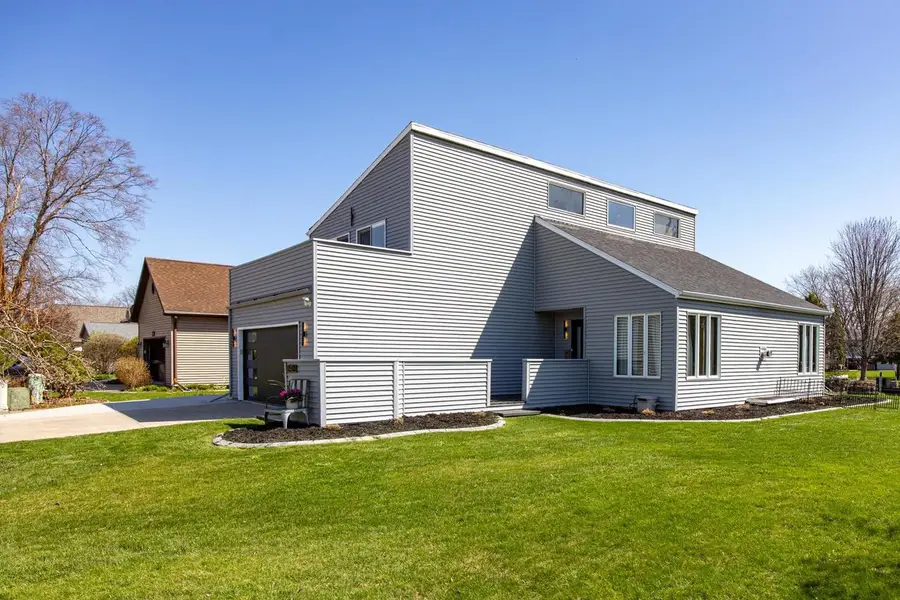 1840 CLIFFVIEW COURT, Oshkosh, WI 54901 - #2