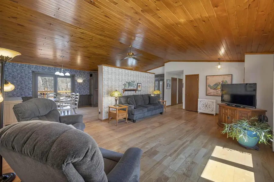 371 WESLEY AVENUE, Green Bay, WI 54302 - #2