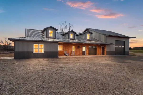 5780 COUNTY ROAD V, Gillett, WI 54124