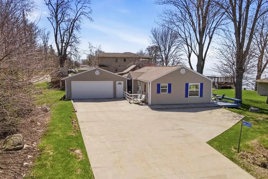 W5625 FARO SPRINGS ROAD, Hilbert, WI 54129 - #2