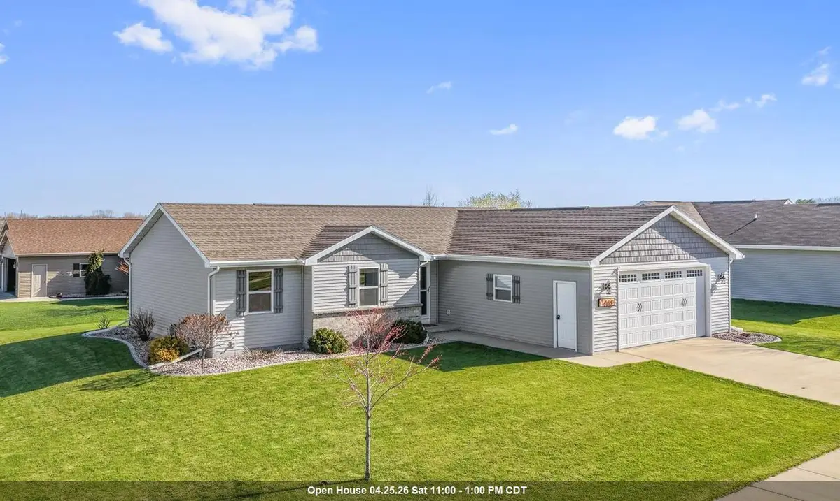 1480 MARIE DRIVE, Kaukauna, WI 54130 - #1