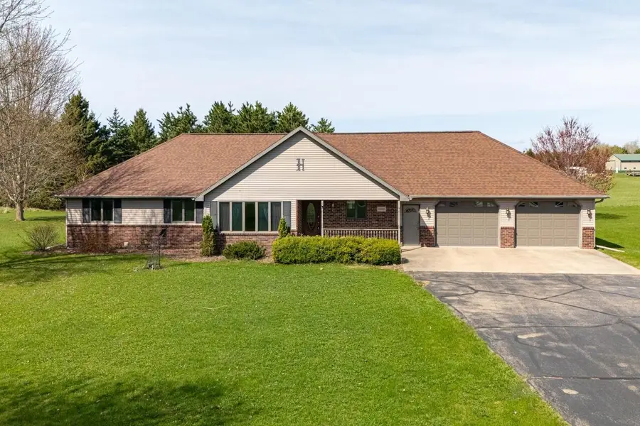 N4575 LARRY ROAD, New London, WI 54961 - #3