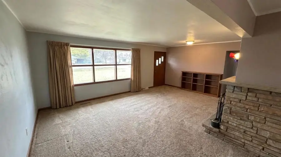 N70W13080 BRENTWOOD DRIVE, Menomonee Falls, WI 53051 - #2