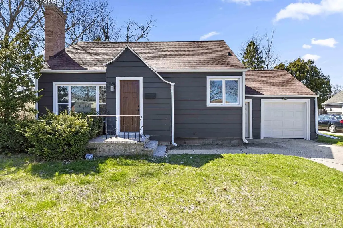 162 BADER STREET, Green Bay, WI 54302 - #1