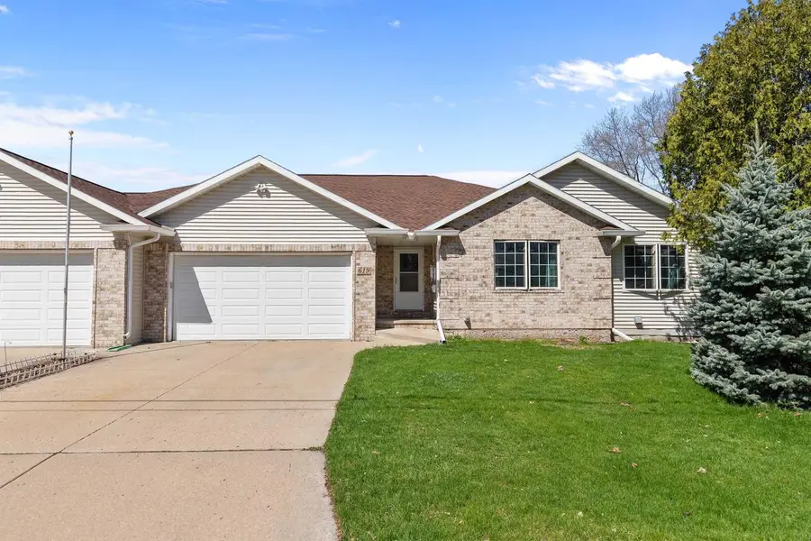 619 KNIGHT AVENUE, Neenah, WI 54956 - #2