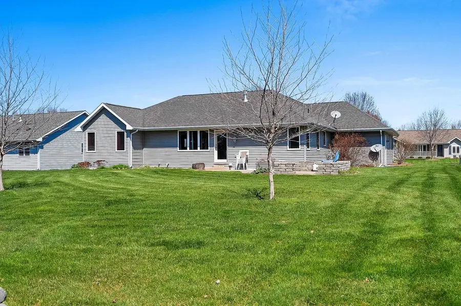 2190 DALY DRIVE, Green Bay, WI 54311 - #2