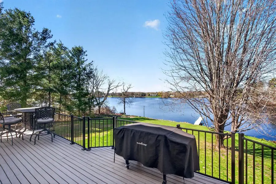 76 SHORE DRIVE, Clintonville, WI 54929 - #3