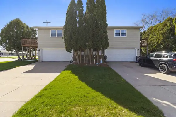 1395 INVERNESS LANE, Neenah, WI 54956