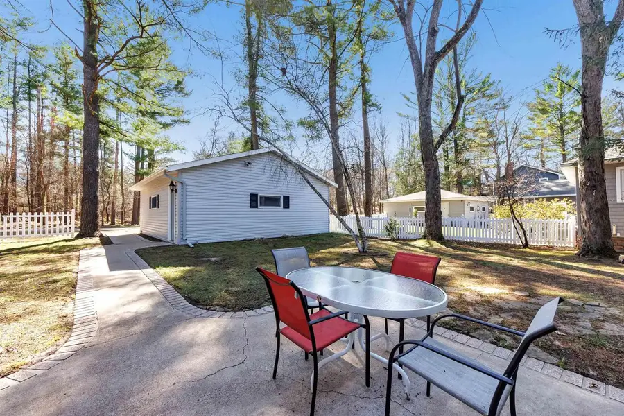 N2311 LONG COVE DRIVE, Waupaca, WI 54981 - #2