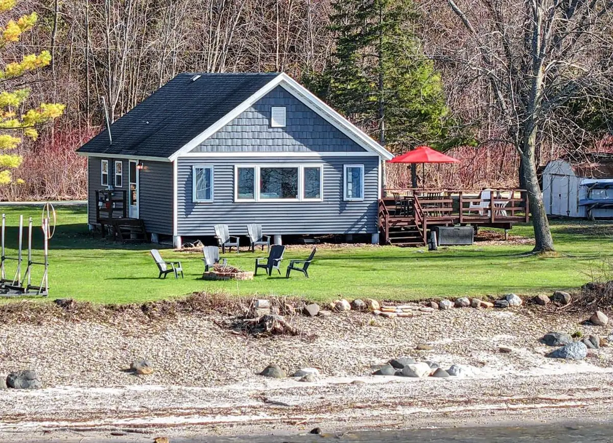 2075 SOUTH ROAD, Brussels, WI 54204 - #1