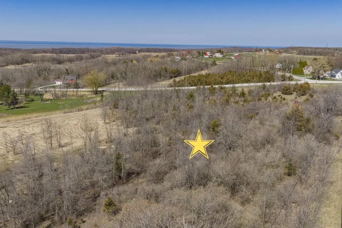 FISCHER ROAD, Green Bay, WI 54311 - #1