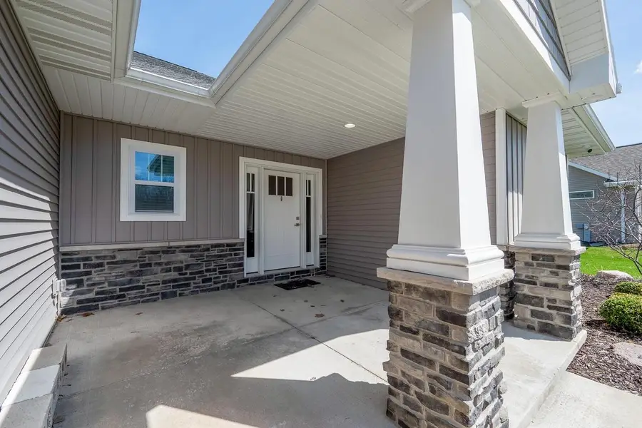 2517 REMINGTON ROAD, Green Bay, WI 54302 - #3