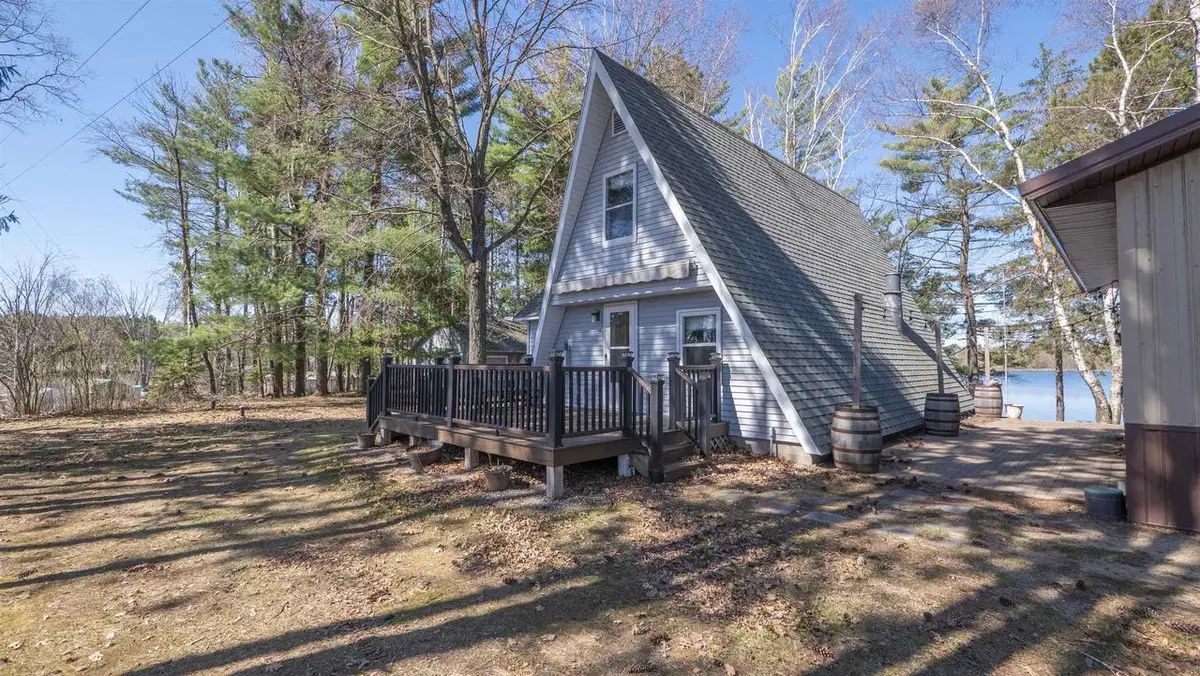 N8919 COUNTY ROAD J, Iola, WI 54945 - #1