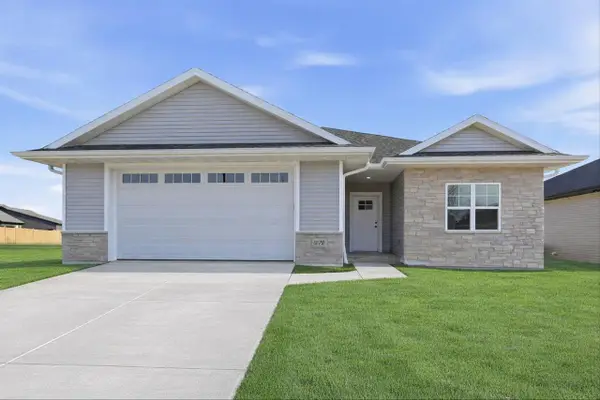1272 AUTUMN FIELD LANE, De Pere, WI 54115