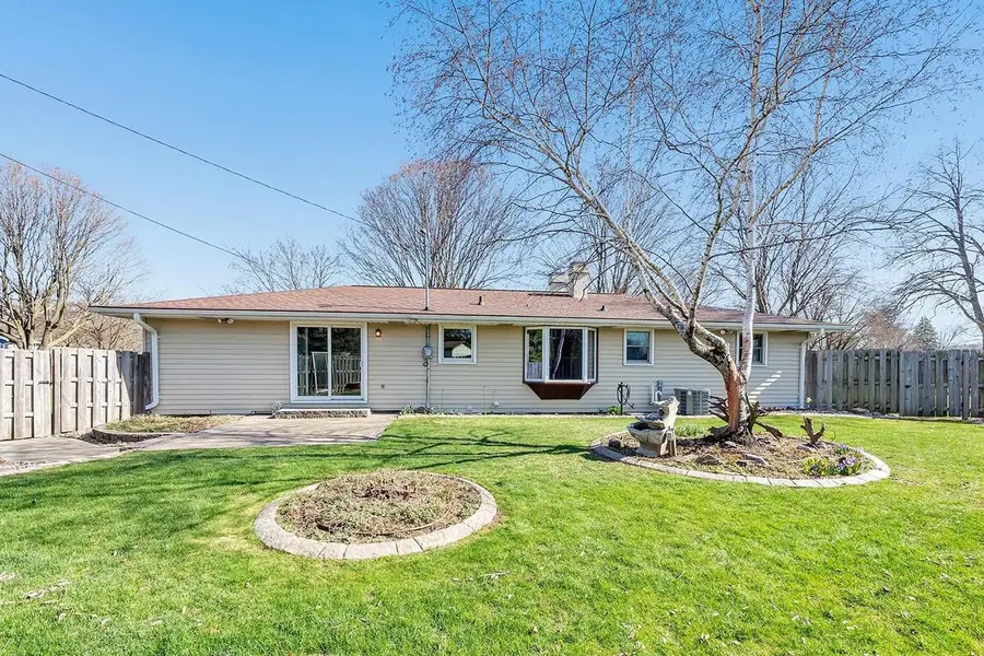 916 CHANTEL STREET, Green Bay, WI 54304 - #2