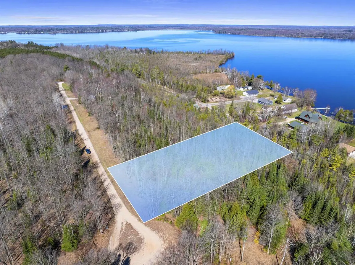 WHITE BUCK LANE, Crivitz, WI 54114 - #1