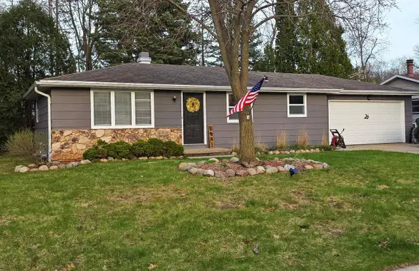 1225 DELRAY DRIVE, Green Bay, WI 54304