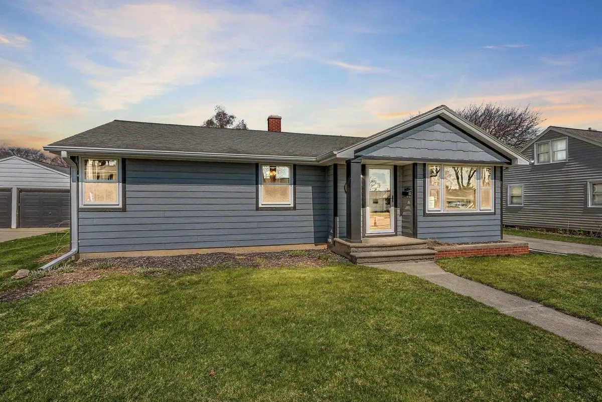 1204 THORNDALE STREET, Green Bay, WI 54304 - #1