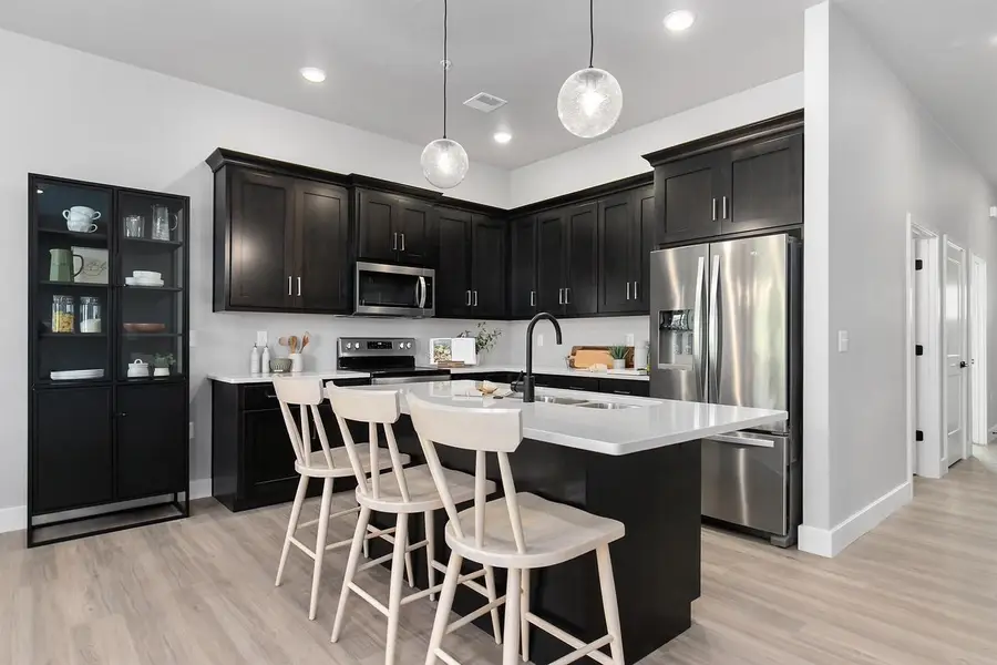 3010 COMMUNITY WAY, Menasha, WI 54952 - #3