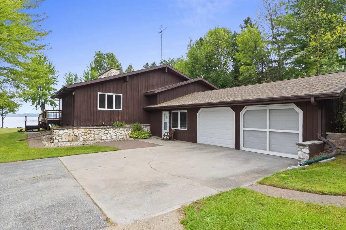 W5790 POINT LANE, Crivitz, WI 54114 - #1