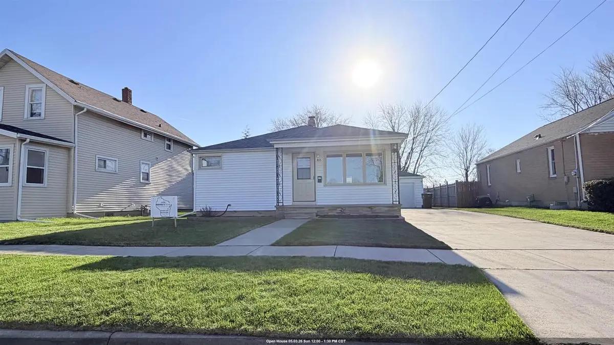 855 APPLETON STREET, Menasha, WI 54956 - #1