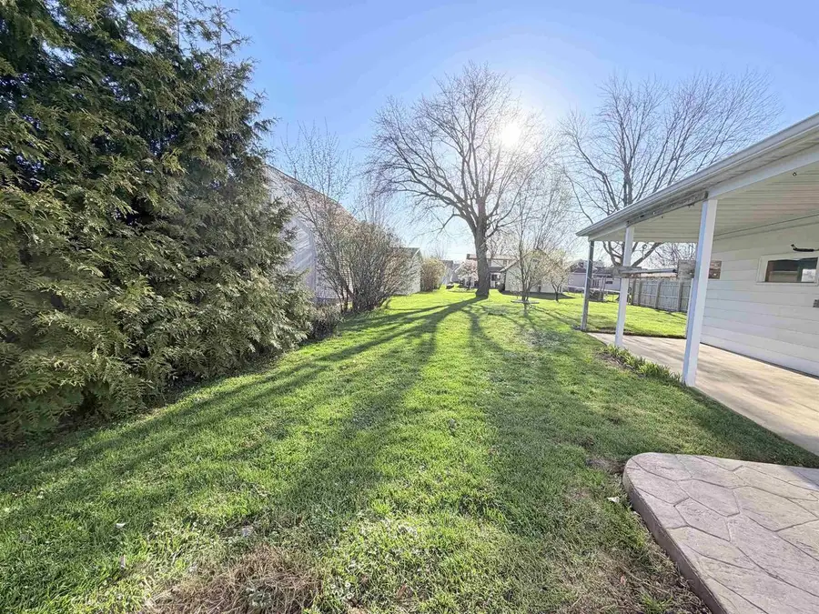 855 APPLETON STREET, Menasha, WI 54956 - #2