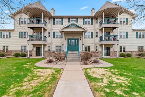 W6143 VICTORIAN DRIVE  #15, Appleton, WI 54915