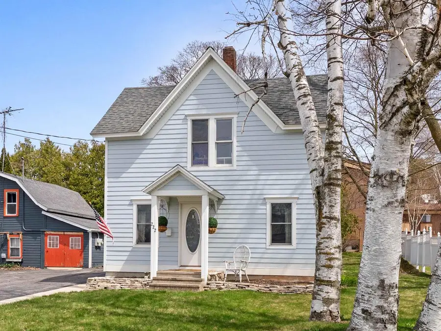 222 N 7TH AVENUE, Sturgeon Bay, WI 54235 - #2