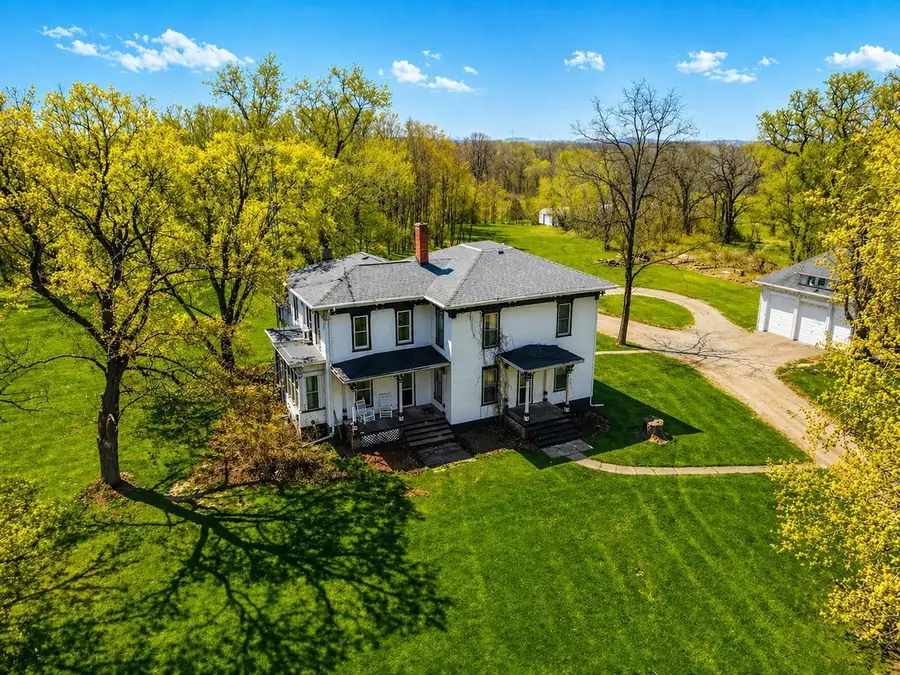 W6152 W COUNTY ROAD B, Byron, WI 54937 - #2