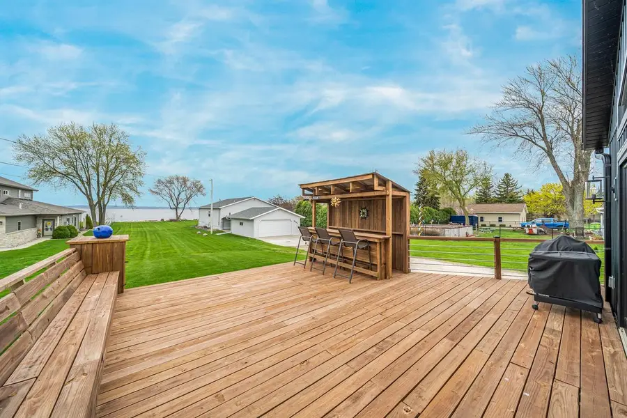 N8805 LAKESHORE DRIVE, Van Dyne, WI 54979 - #3