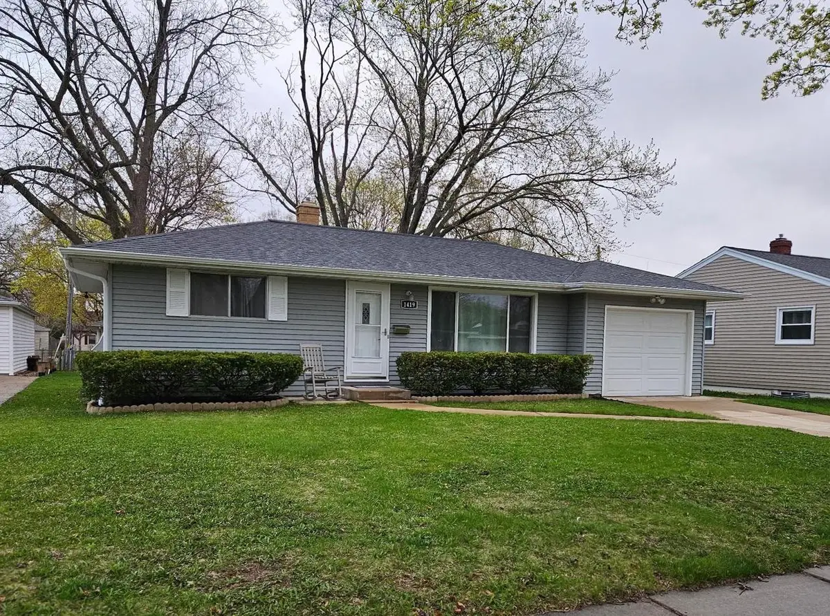1419 SPENCE STREET, Green Bay, WI 54303 - #1