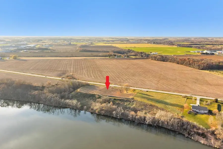 4325 LOST DAUPHIN ROAD, De Pere, WI 54115 - #3