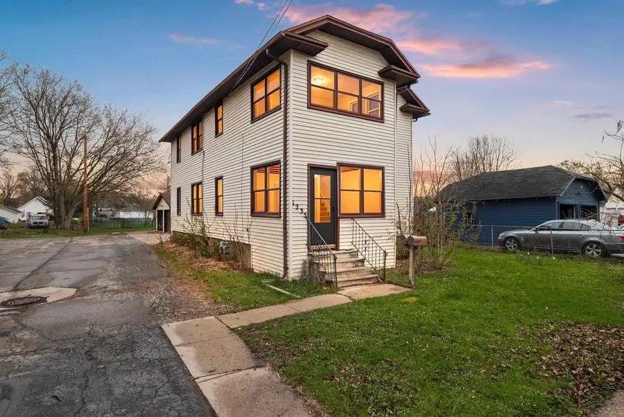 1235 CHICAGO STREET, Green Bay, WI 54301 - #2