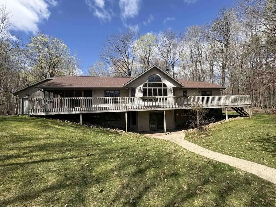 W9221 AMBER LANE, Clintonville, WI 54929 - #2