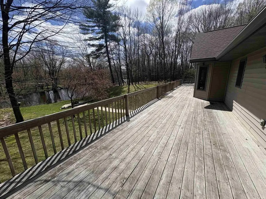W9221 AMBER LANE, Clintonville, WI 54929 - #3