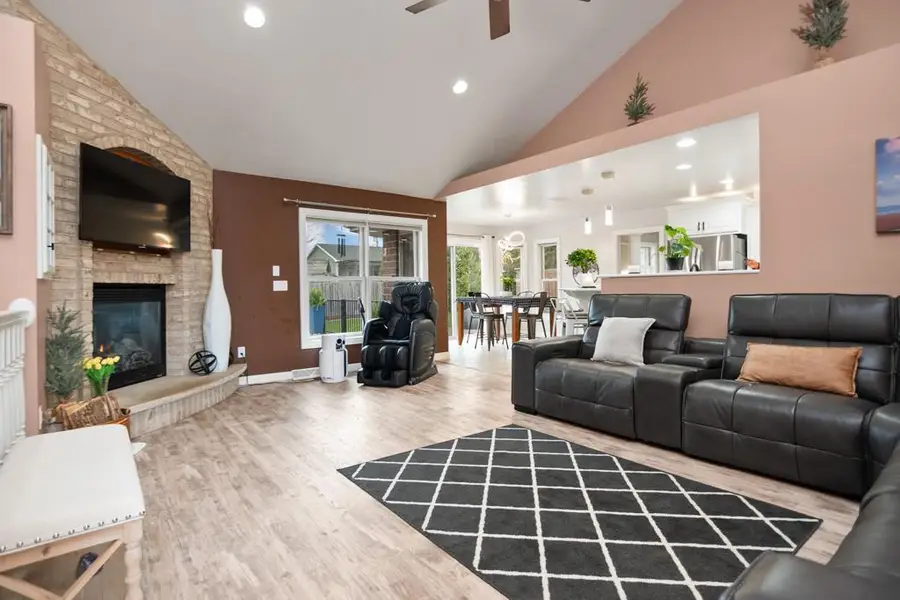 702 MARCKS COURT, Luxemburg, WI 54217 - #2