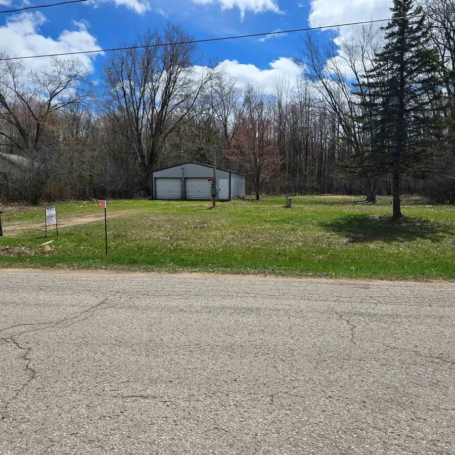 W5635 EVERGREEN ROAD, Menominee, MI 49858 - #2