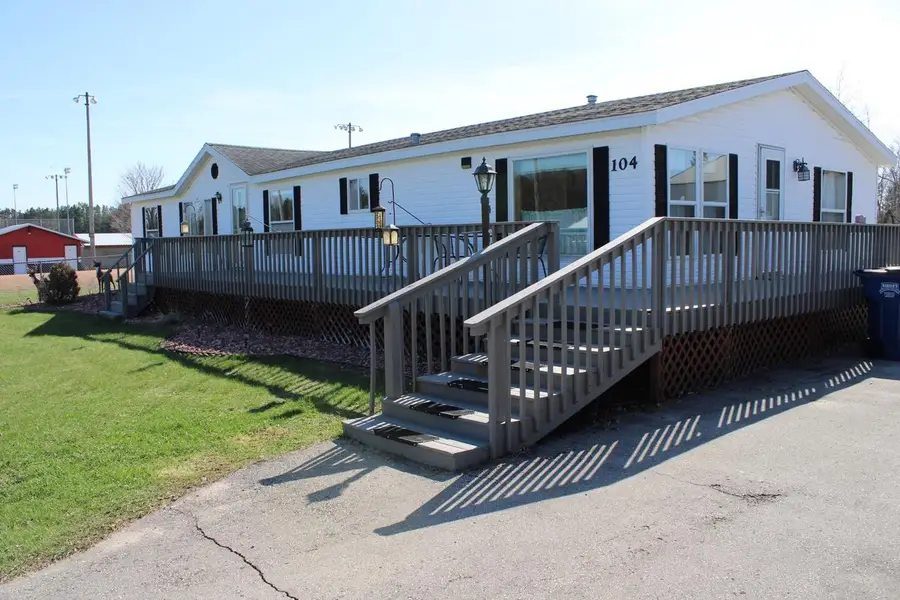 104 N ALMON STREET, Bowler, WI 54416 - #2