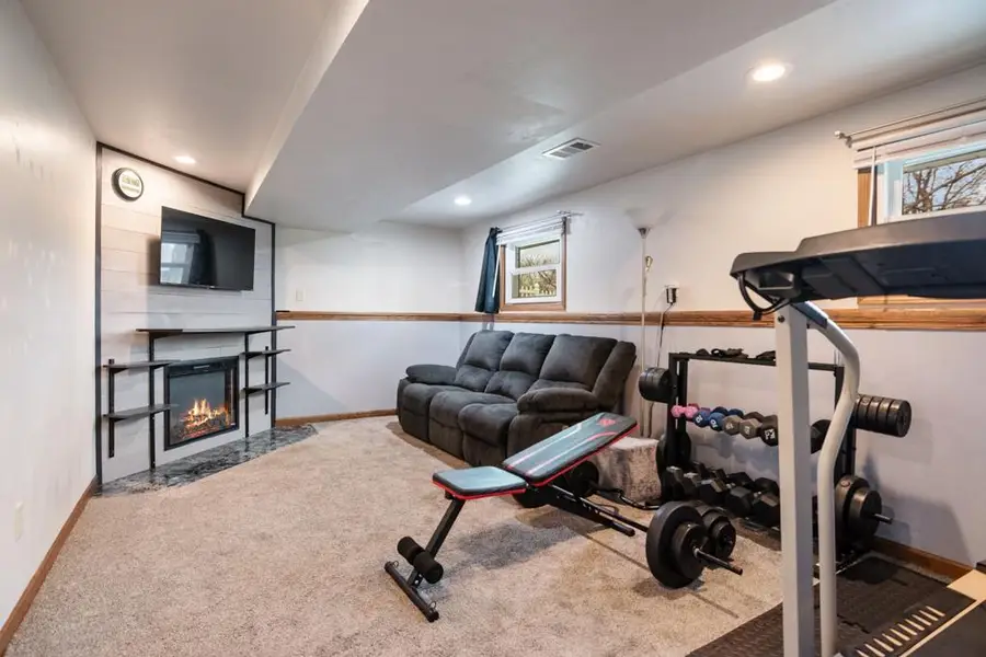 2615 BAYPORT LANE, Green Bay, WI 54313 - #3