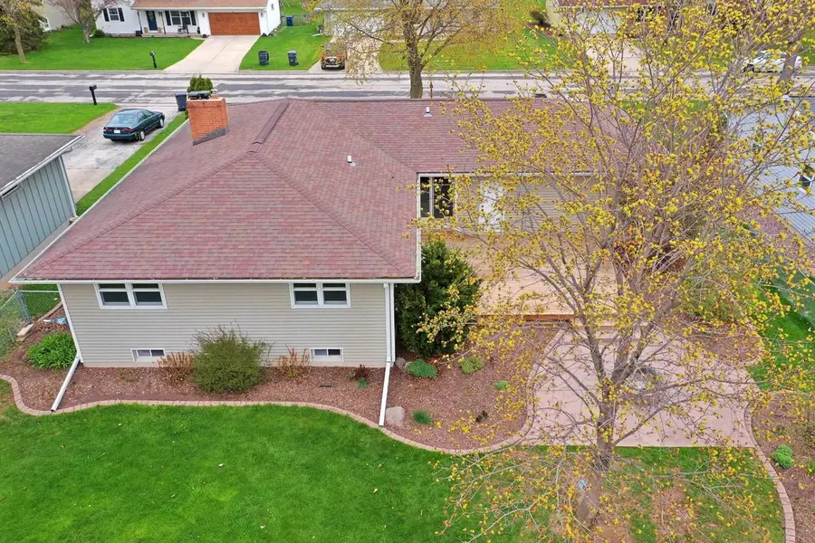640 DAUPHIN STREET, Green Bay, WI 54301 - #3