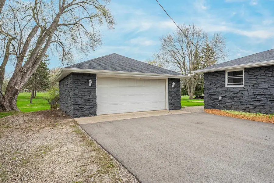 1034 S RIDGE LANE, Appleton, WI 54914 - #2