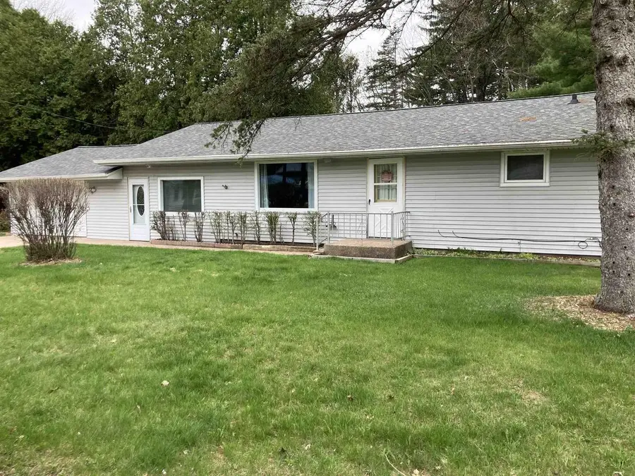 N2709 LIND LANE, Waupaca, WI 54981 - #2