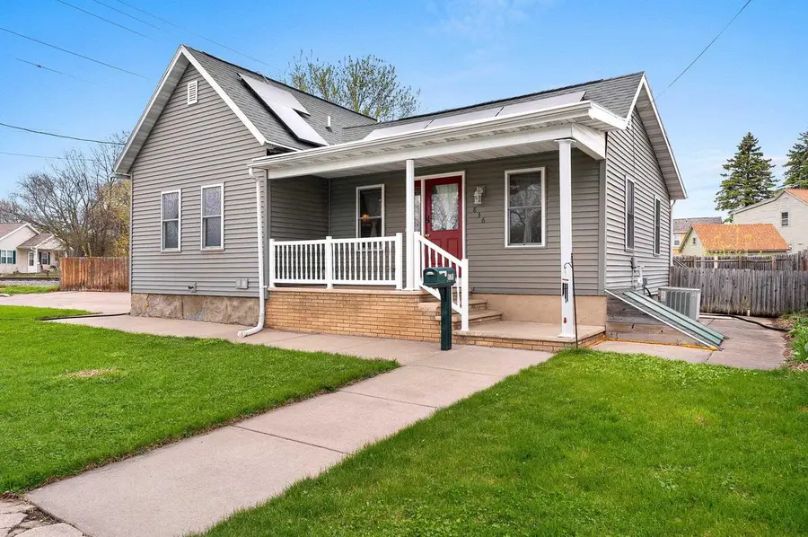 836 W 8TH STREET, Appleton, WI 54914 - #2