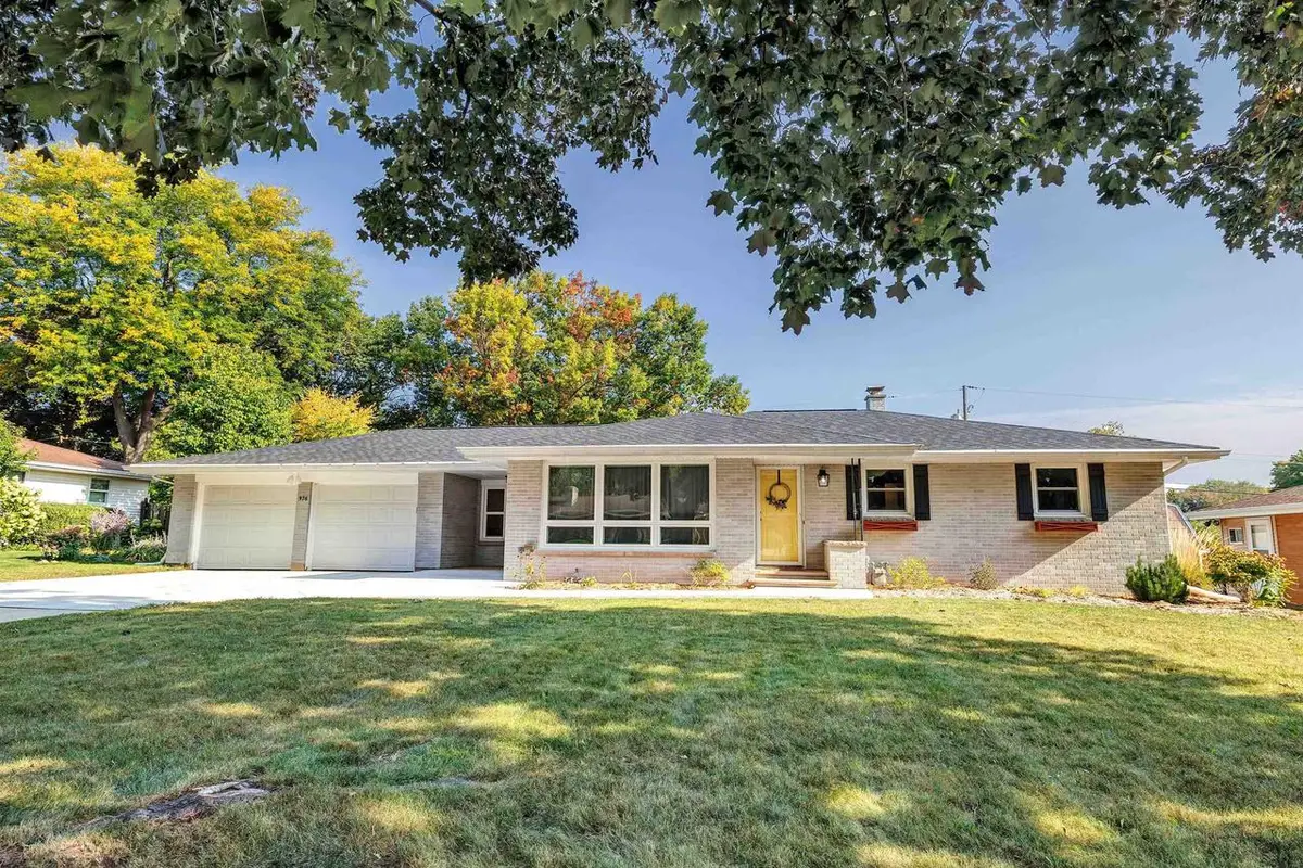 976 WATERMOLEN AVENUE, Green Bay, WI 54304 - #1