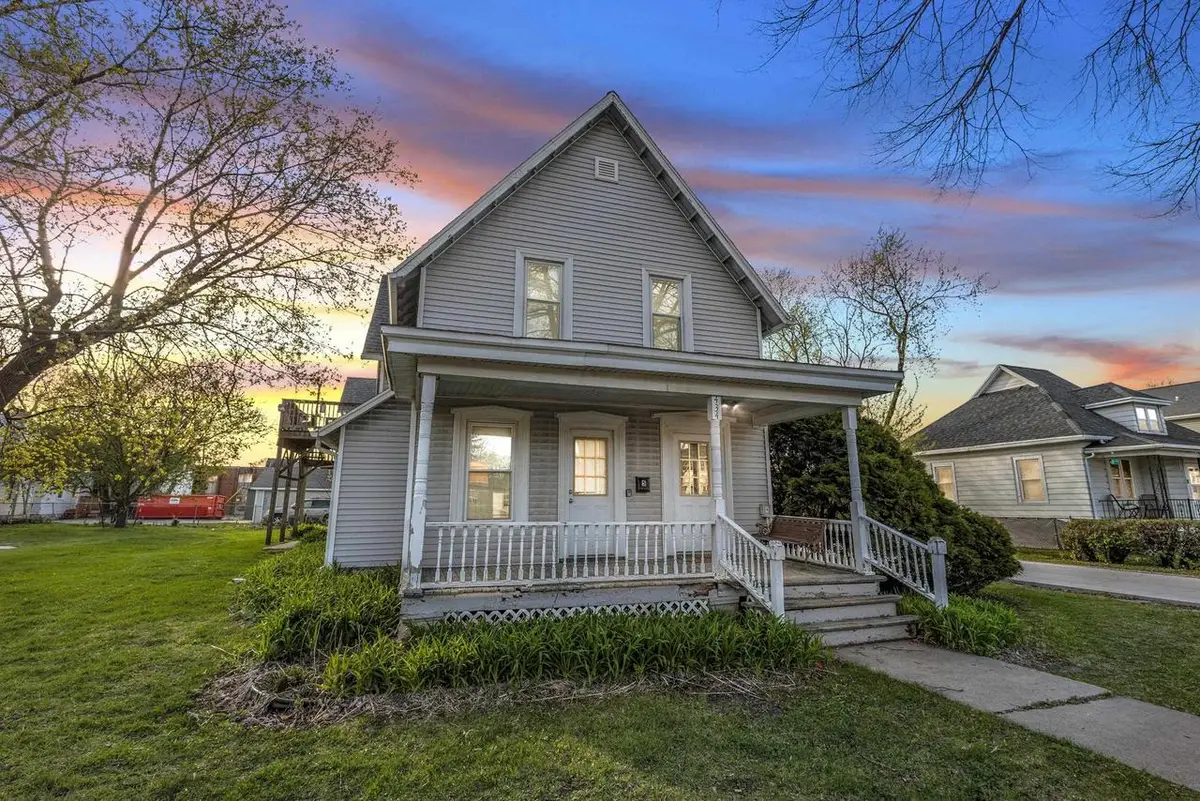 434 S JACKSON STREET, Green Bay, WI 54301 - #1