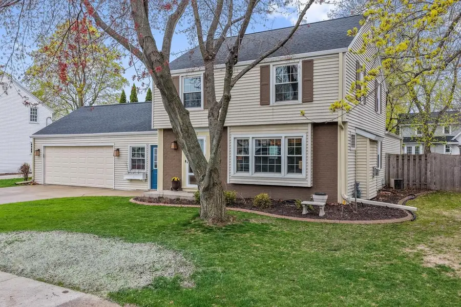 817 TALBOT AVENUE, De Pere, WI 54115 - #2